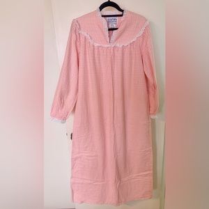 Lanz of Salzburg Classic Peach gingham nightgown Size L